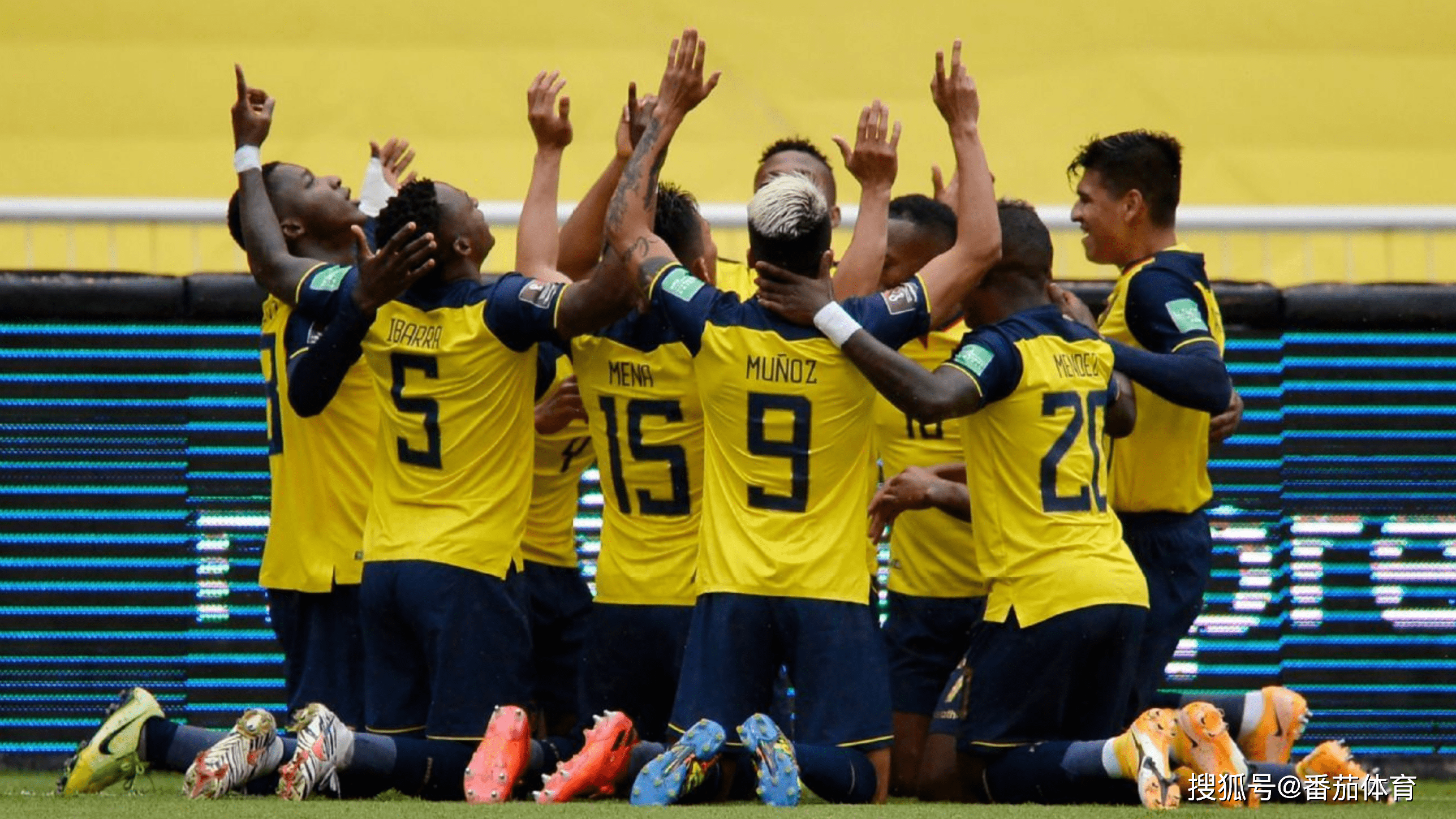 必一·体育|
「世界杯预选赛」阿根廷擒秘鲁 厄瓜大胜哥伦(图5)